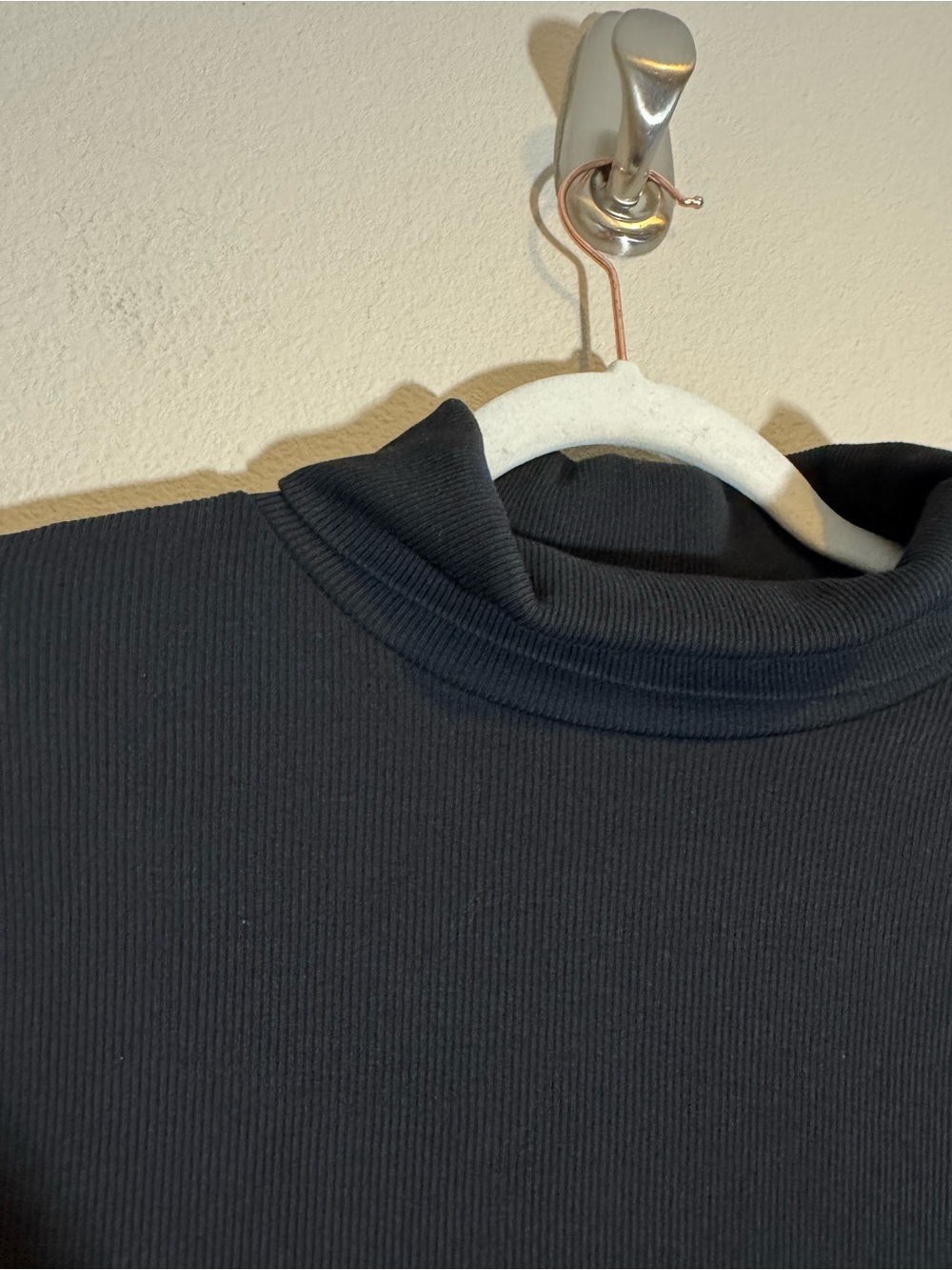 Quince Organic Cotton Micro-Rib Turtleneck - Picture 4 of 8